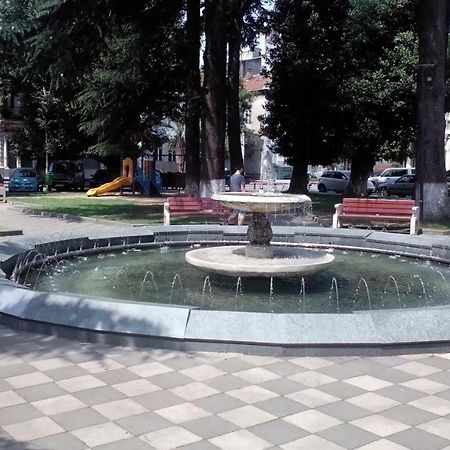 Apartament In The Centre Batumi Kültér fotó
