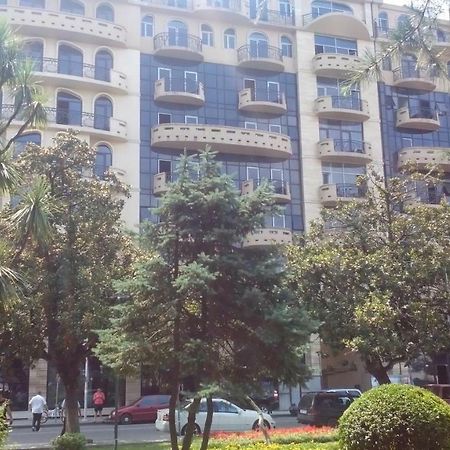 Apartament In The Centre Batumi Kültér fotó