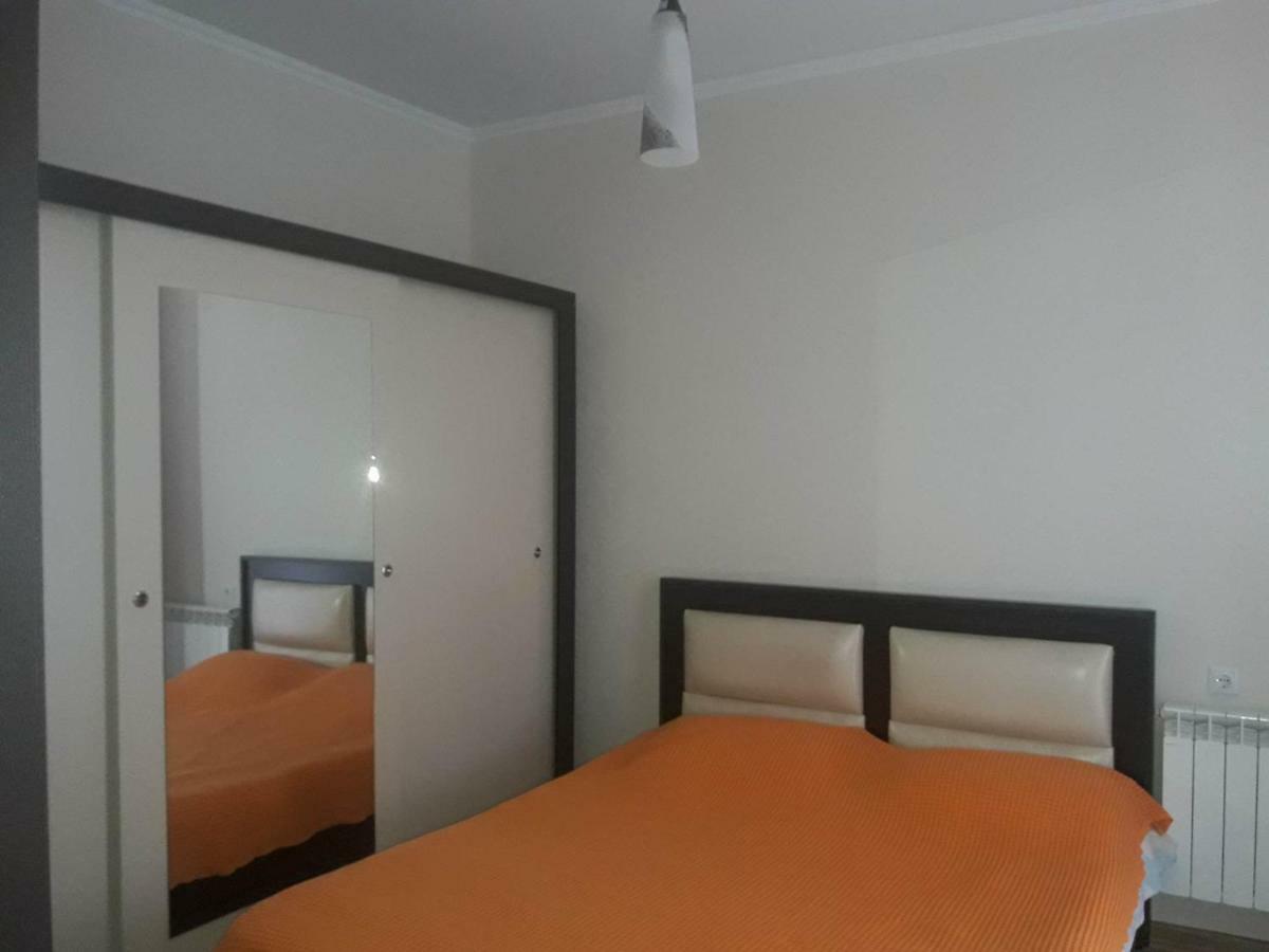 Apartament In The Centre Batumi Kültér fotó